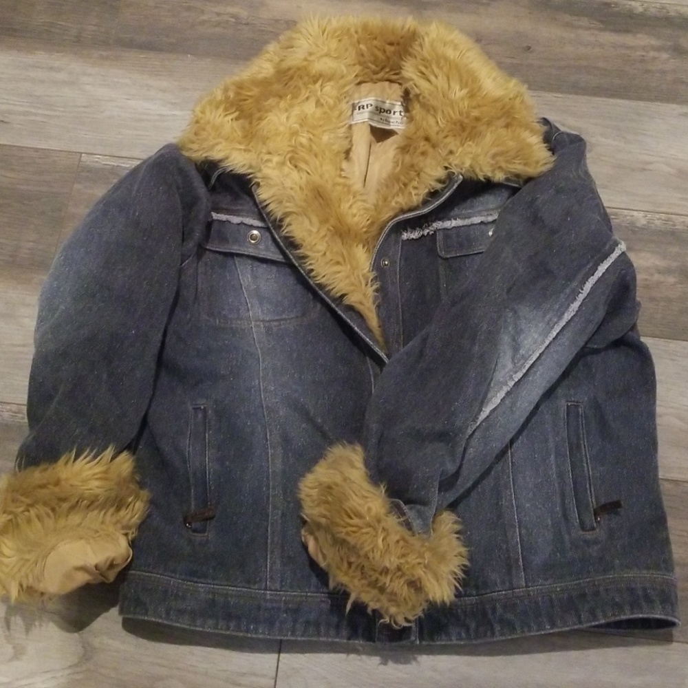 Jean Faux Fur Jacket🤩